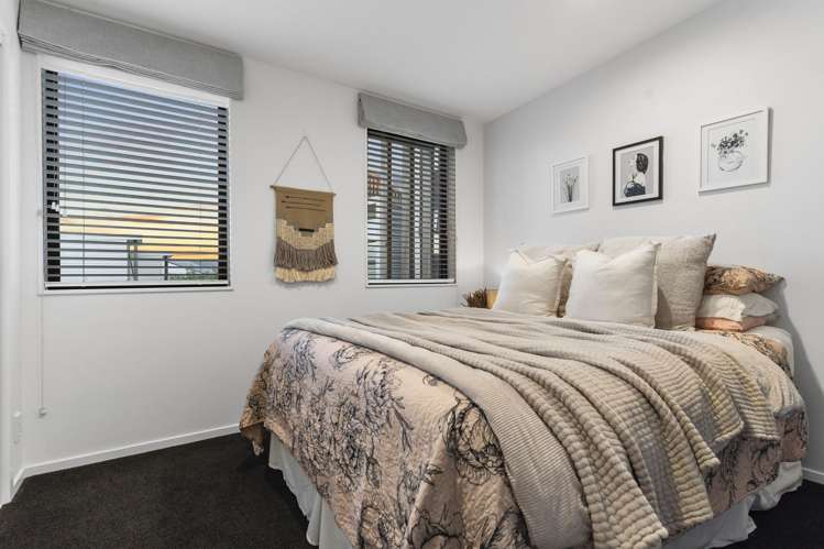 12/15 Chivalry Road Glenfield_7