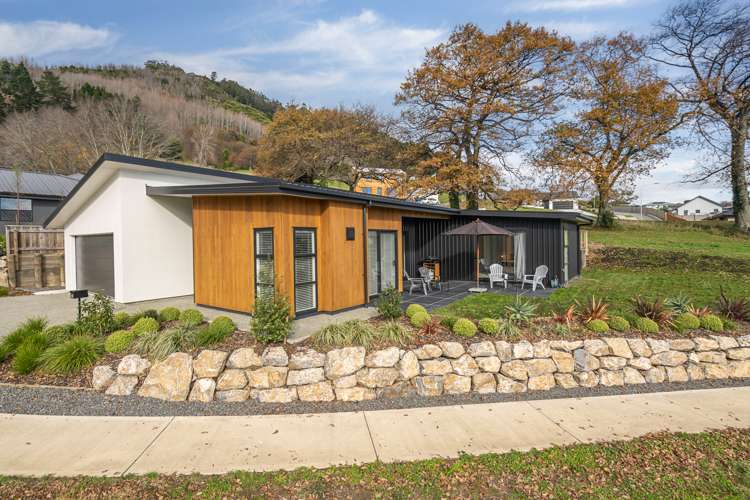 2 Grampian Oaks Lane_0