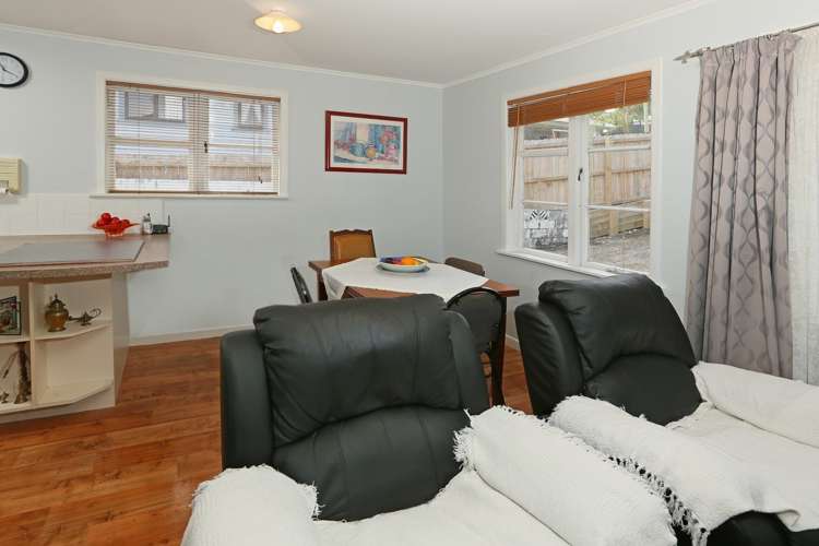 10 Parrs Cross Road Henderson_8