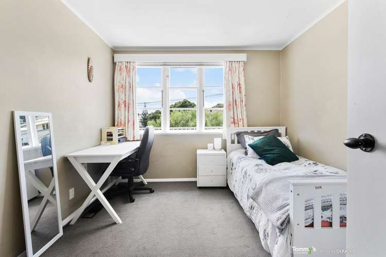 49 Tukanae Street Strathmore Park_7