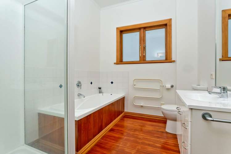 60 Northboro Road Belmont_13