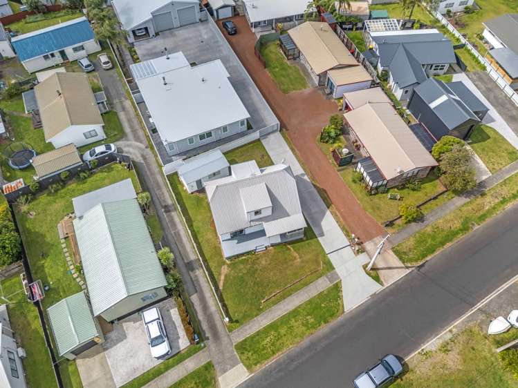 202a Ajax Road Whangamata_28