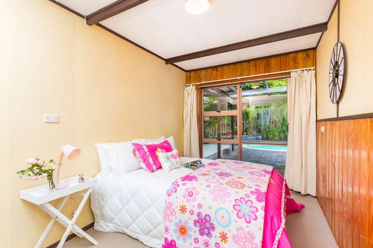 25 Ray Small Drive Papakura_10