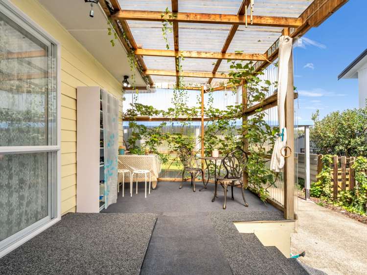 21 Elliott Crescent Owhata_21