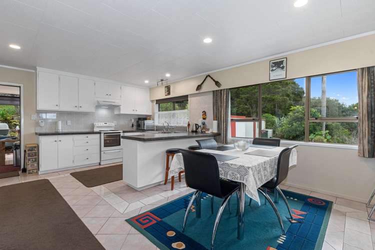 38 Puketotara Road Glenbervie_3