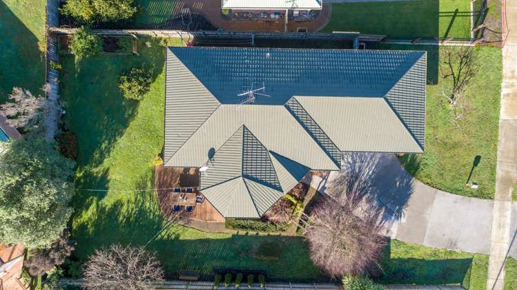 19 Farnborough Drive Nawton_15