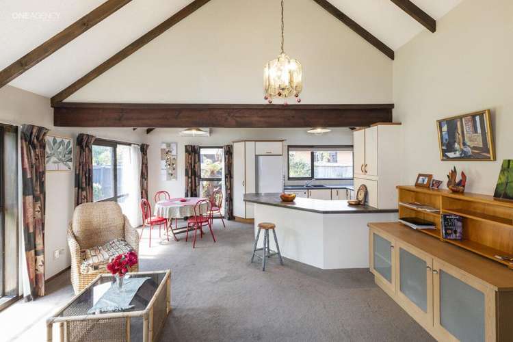 20 Lavandula Crescent Burnside_16