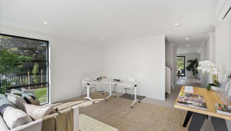 32 Swanson Road Henderson_6