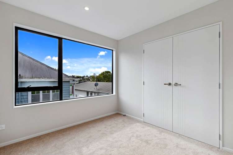 2E Glenford Lane Te Atatu Peninsula_7