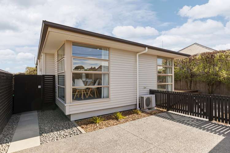 24 Wildberry Street Woolston_16