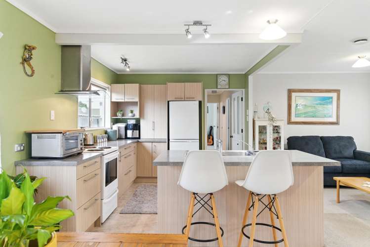 2 Kirkpatrick Place Papamoa_1