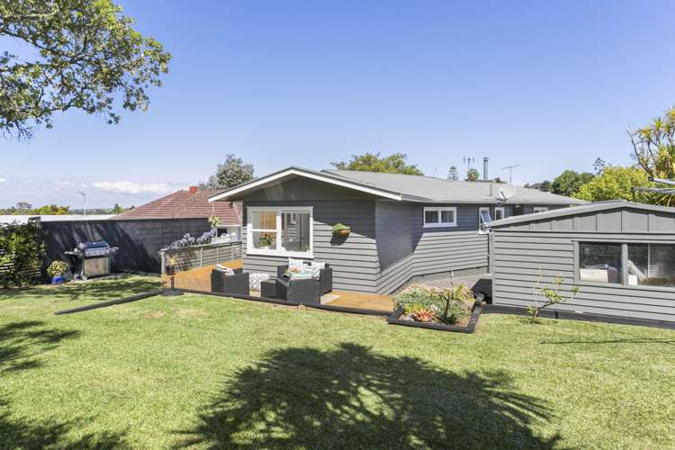 68 Hilling Street Titirangi_18