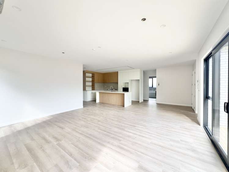 5 Parkland Loop Milldale_1