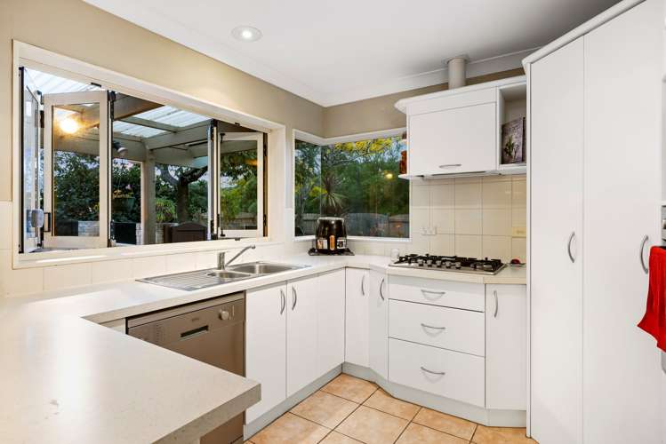 43 Longview Drive Papamoa Beach_7