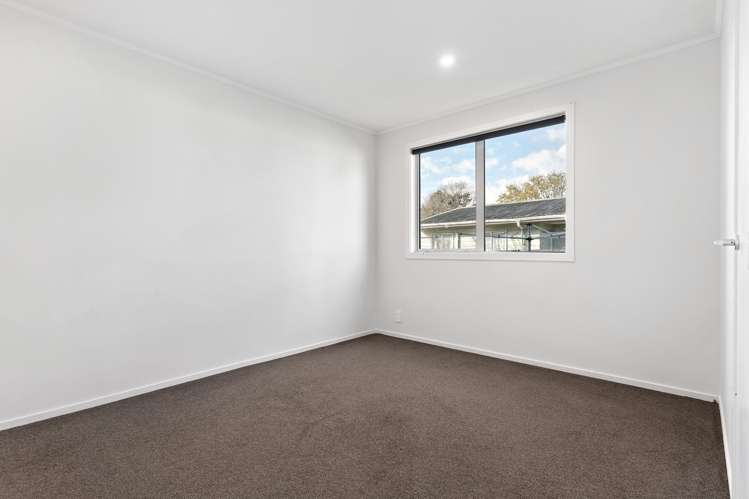 14 Hilda Road Favona_9