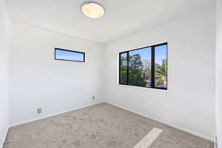 105/2 Armoy Drive East Tamaki_10
