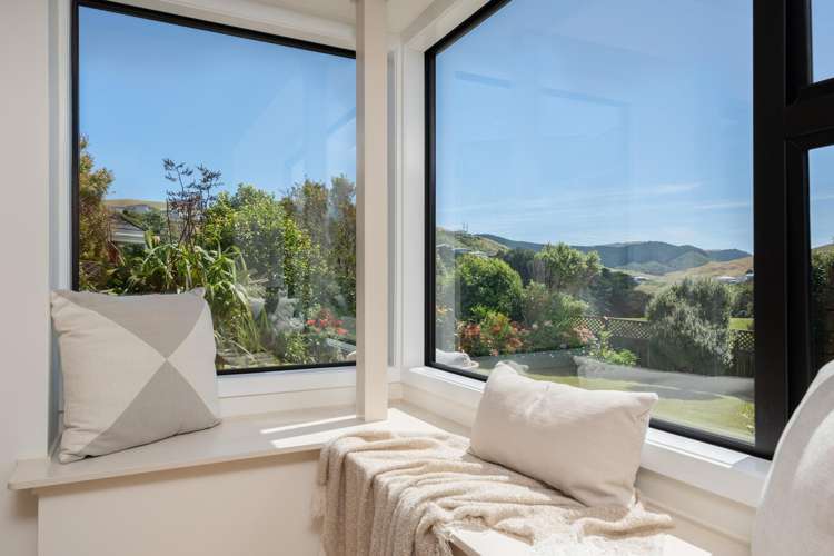 14 Aintree Grove Churton Park_11