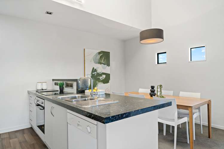 1/46 Aitken Terrace Kingsland_13