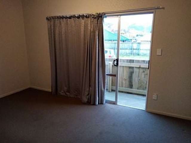 2/20 North Road The Wood_3