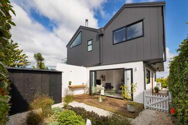 12A Amandale Avenue_3