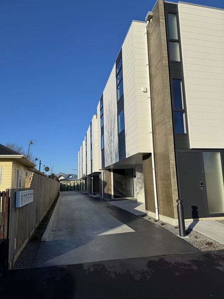 2/240 Worcester Street Christchurch Central_2