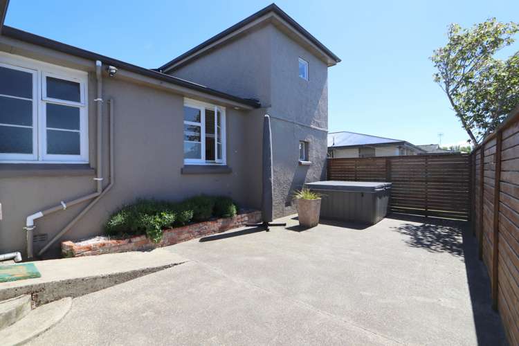 327 North Road Waikiwi_26