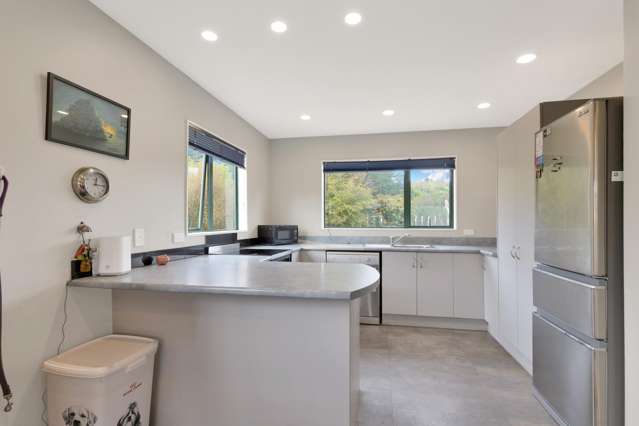 48 Lyndon Street Waiau_3