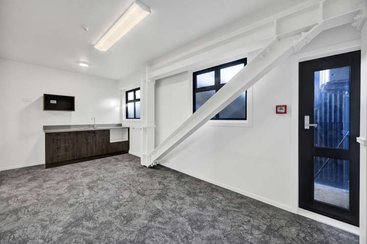 195 Devon Street East New Plymouth Central_24