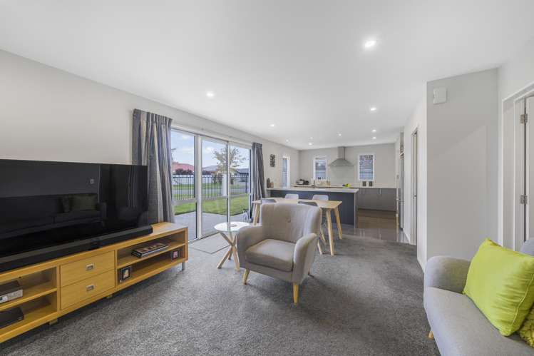 1 Malachy Grove Aidanfield_4