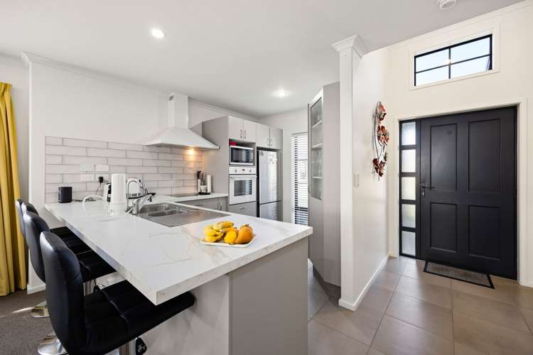 16/182 Gleneagles Drive_2