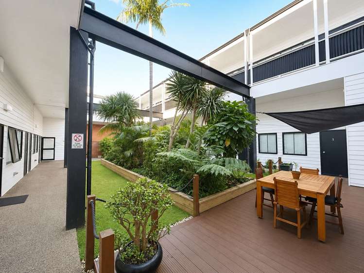 37 Rossmay Terrace Mount Eden_3