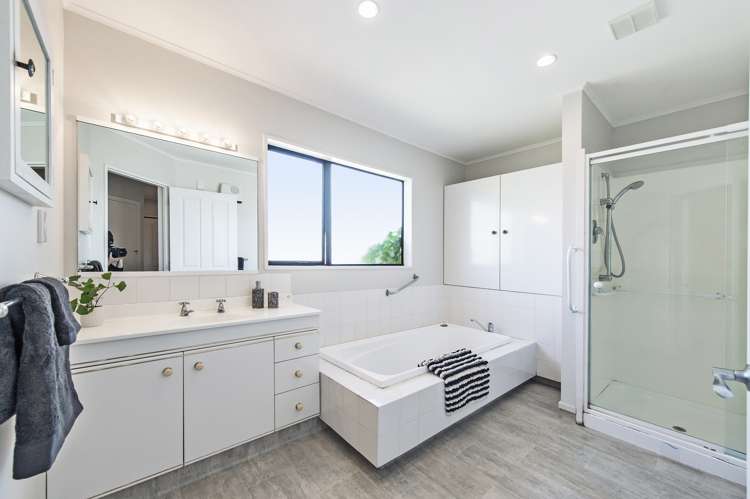 1 Devon Crescent Darfield_13