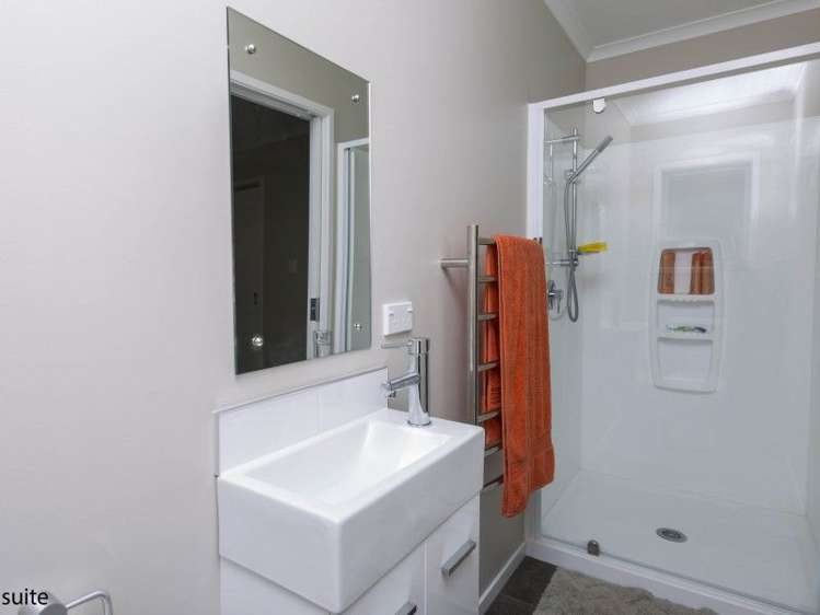 91 Riverstone Drive Riverstone Terraces_17