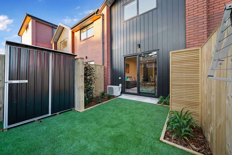 5/10 Yeovil Road Te Atatu Peninsula_6