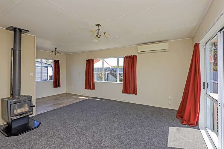 347 Flaxmere Avenue Flaxmere_3