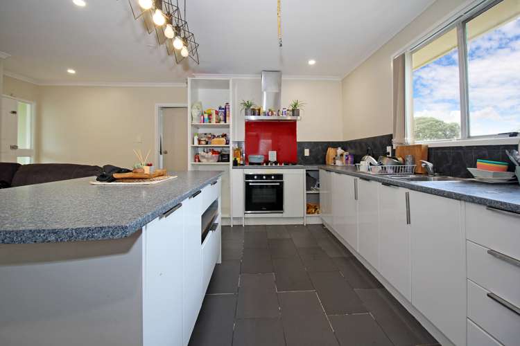 7 Gambare Place Wattle Downs_7