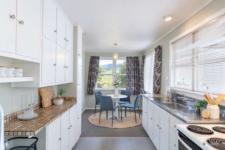 18 Mark Avenue Paparangi_4