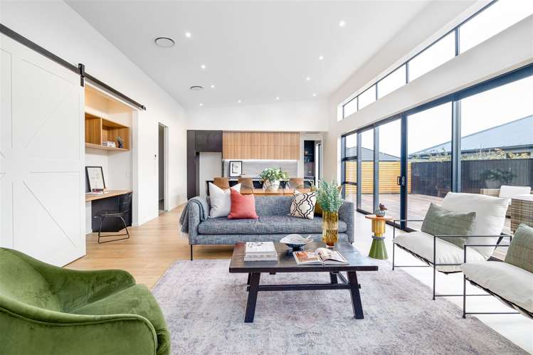 5 Florence Drive Lincoln_1