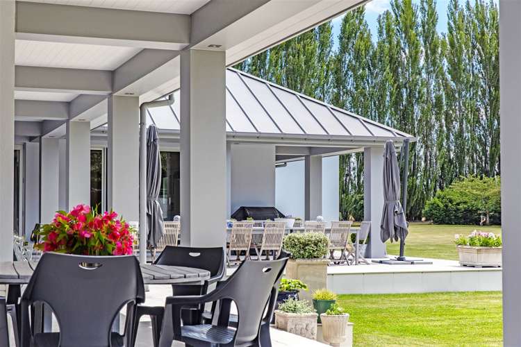 71 Hussey Road Northwood_30