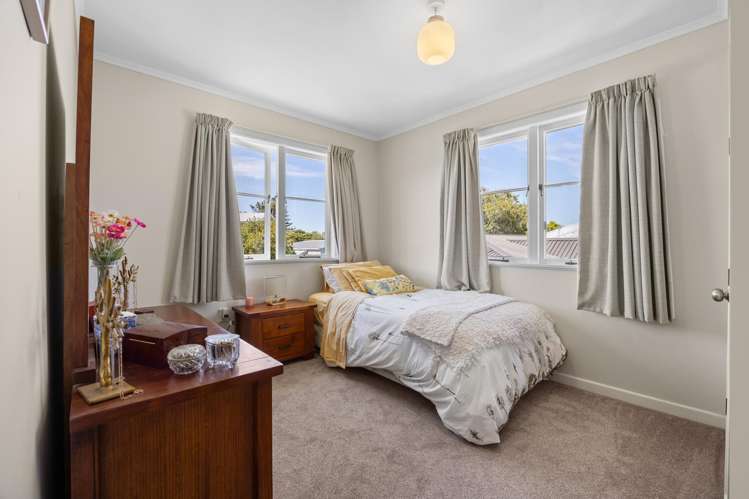 9 Stokes Avenue Te Atatu Peninsula_9