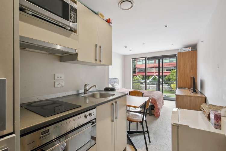 210/142 Vivian Street Te Aro_11