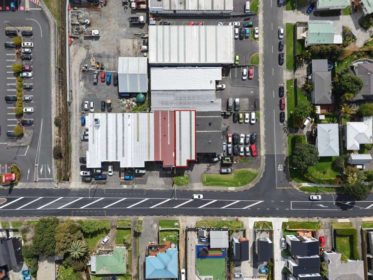 E/249 Moore Street Howick_9