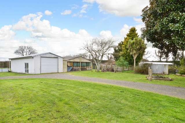 246 Reid Road Ngahinapouri_2