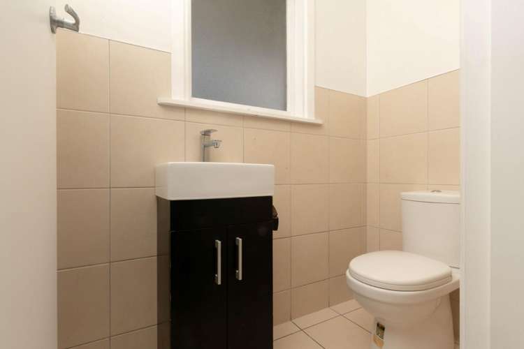 6 Swanson Road Henderson_15