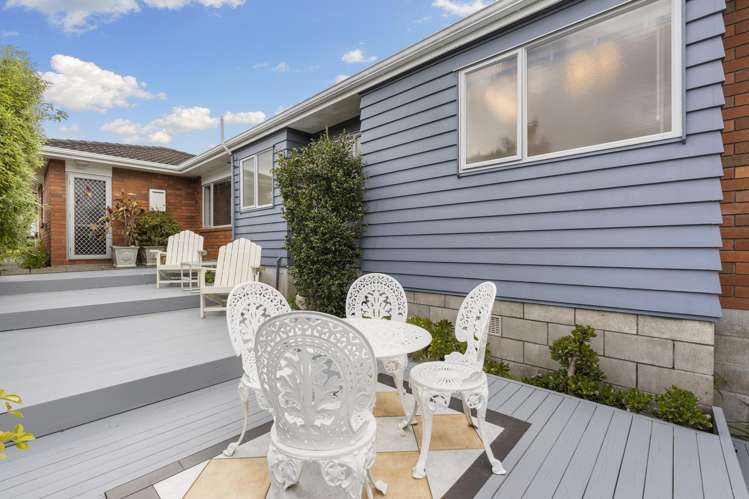 1 Neaptide Close Red Beach_21