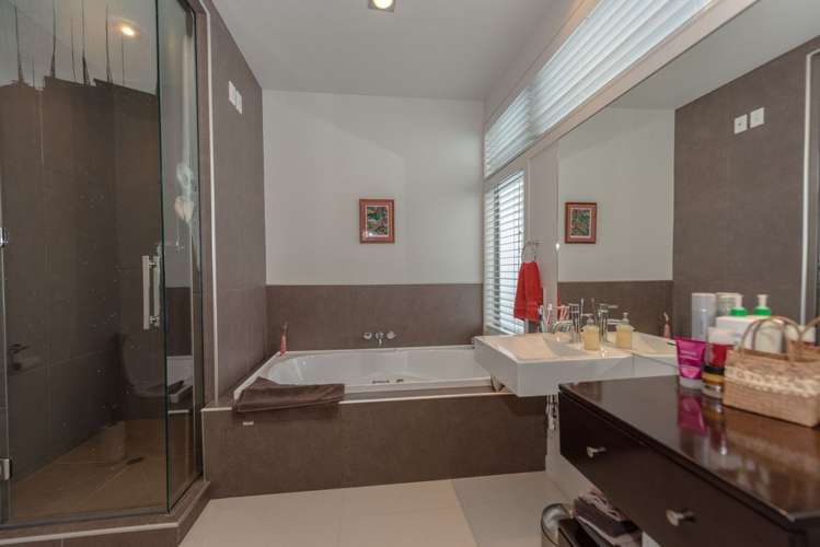 171a Lake Crescent Hamilton Lake_11