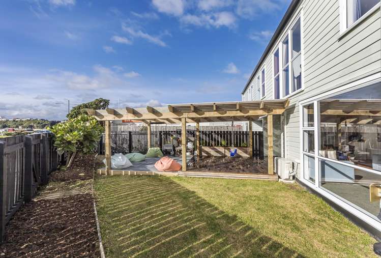 2/163 Rongotai Road Rongotai_25