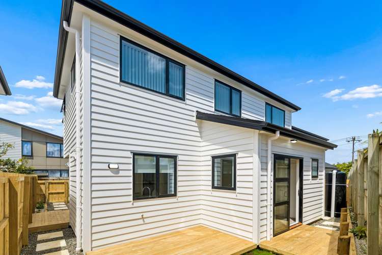 Lots 1 & 2/28 Farnborough Crescent Mangere_12