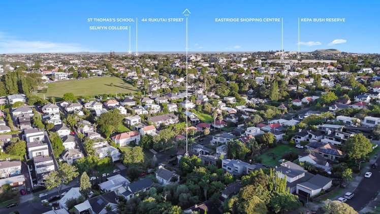 44 Rukutai Street Orakei_26