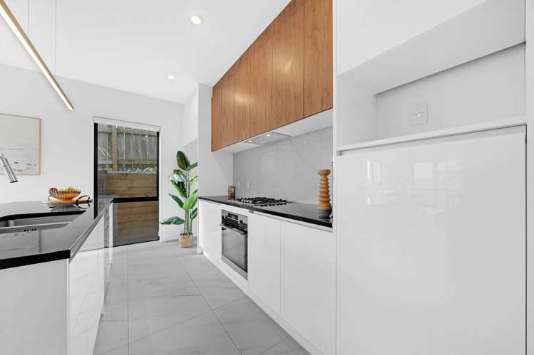 6B Dalwhinnie Parade Highland Park_10